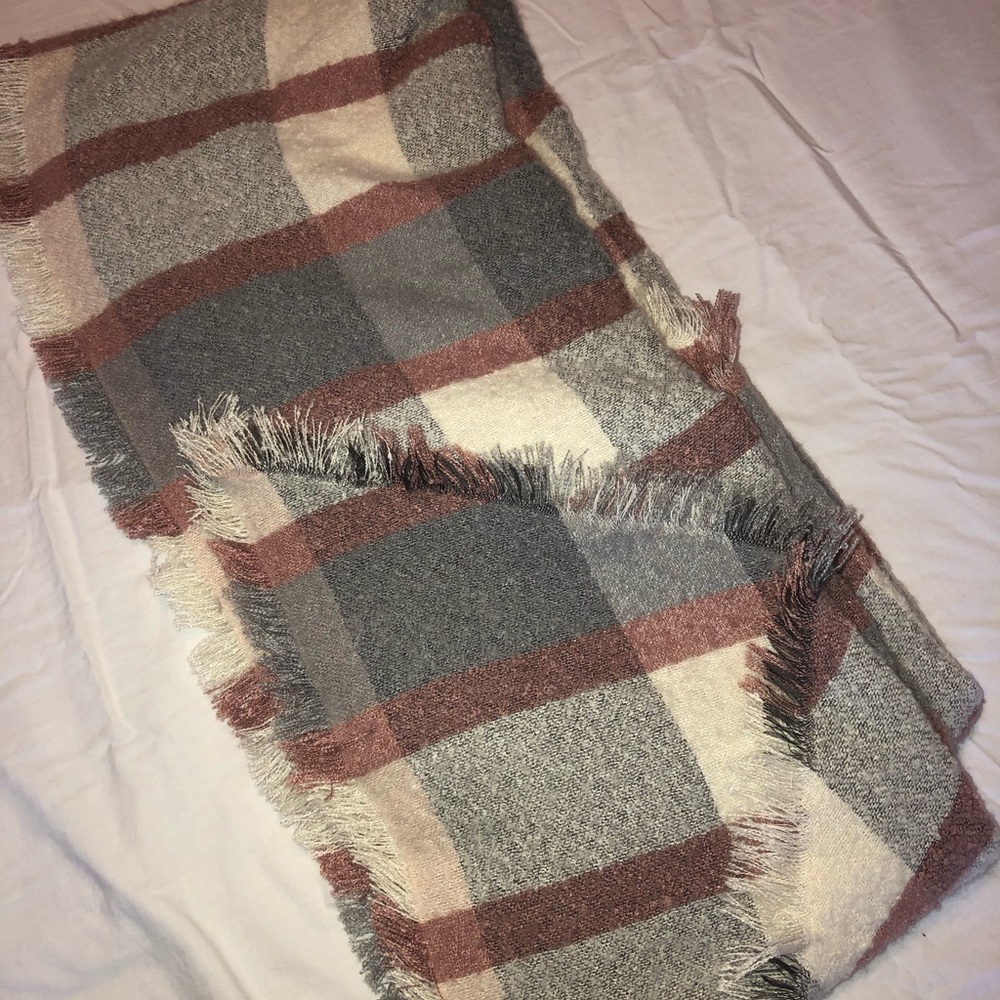 Scarf - Picture 2 of 2